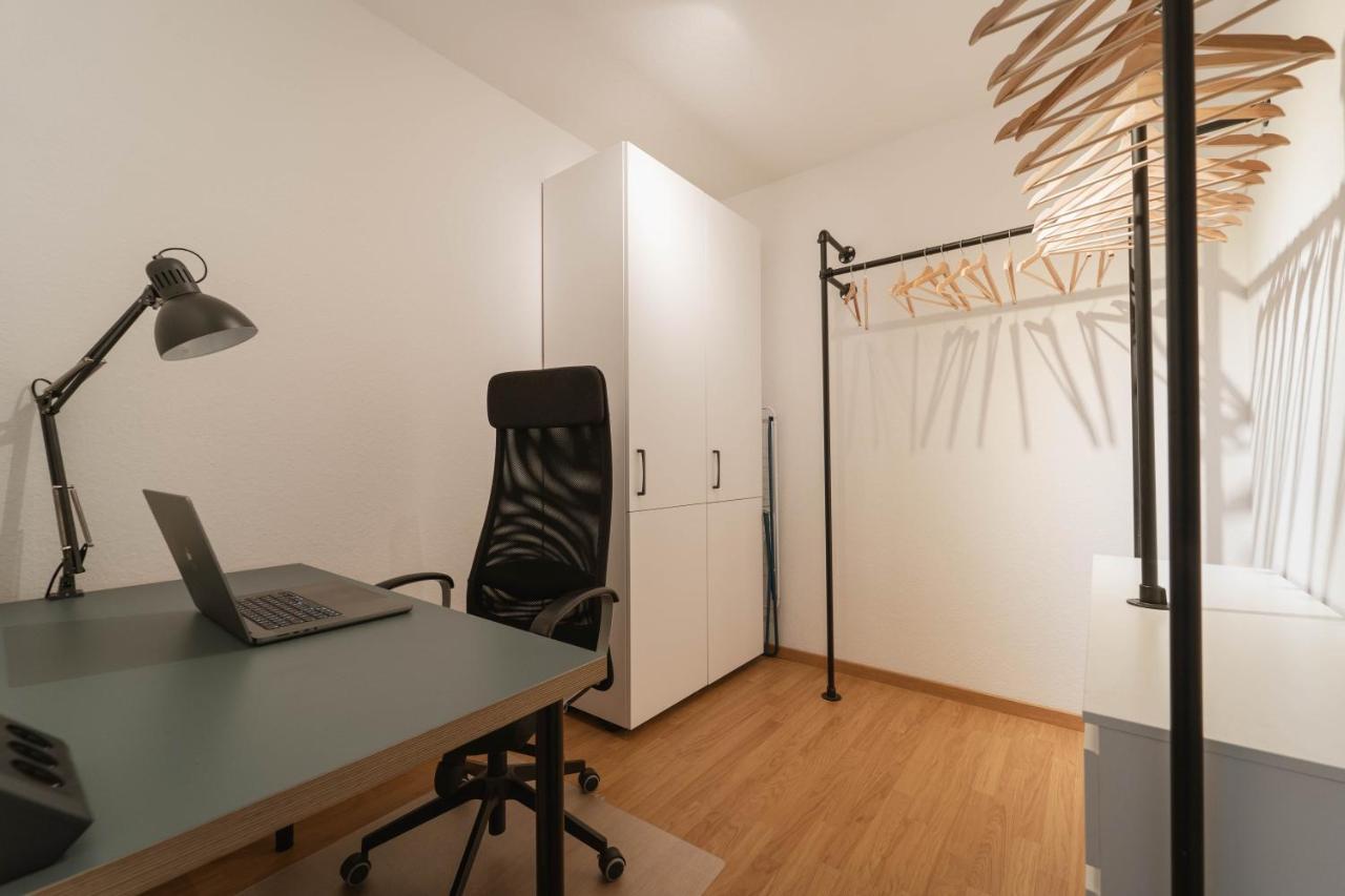 Raum921 - Stilvolles Apartment - Wlan, Tiefgarage, Kueche, Netflix Magdebourg Extérieur photo