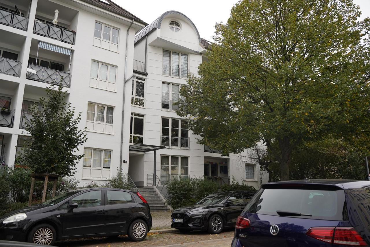 Raum921 - Stilvolles Apartment - Wlan, Tiefgarage, Kueche, Netflix Magdebourg Extérieur photo